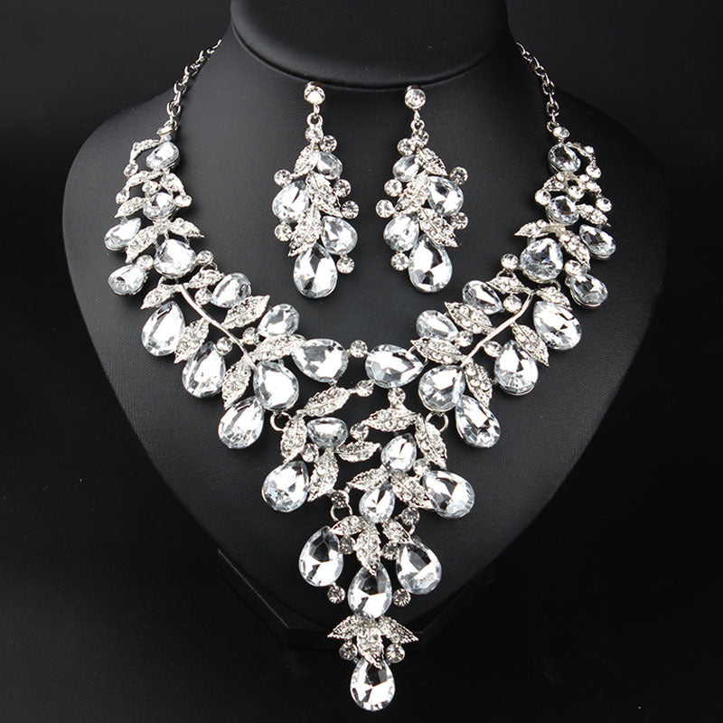 Wholesale Women's Evening Dress Accessories Large Waterdrop Necklace Earrings Set